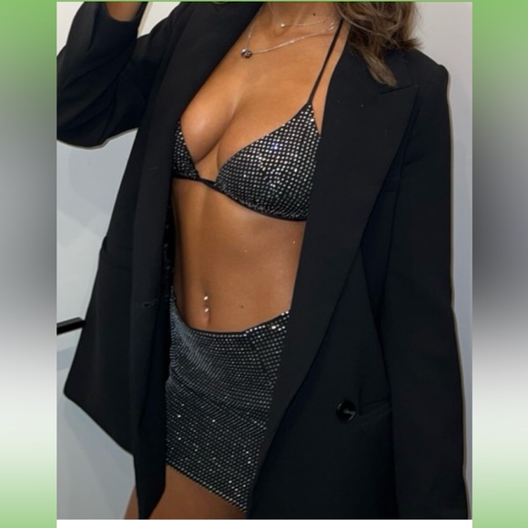 Worn once. Great condition! Bottom is a small and top is medium, but runs small - Picture 2 of 2